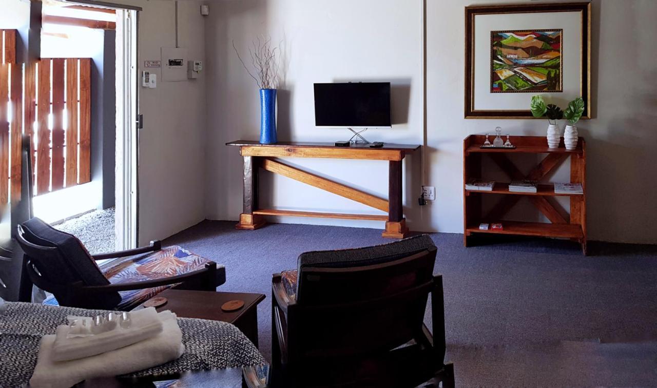 Rustique Paris Guest House Парейс Экстерьер фото